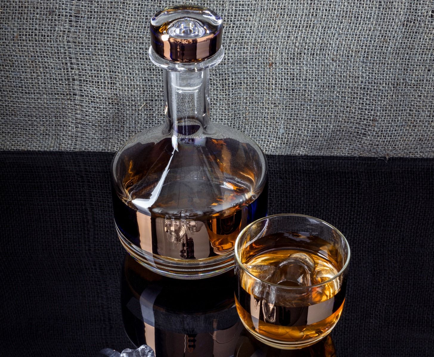 B Tom Dixon Tank copper Whiskey Decanter