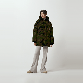 Canada Goose Women's Expedition Parka - Print