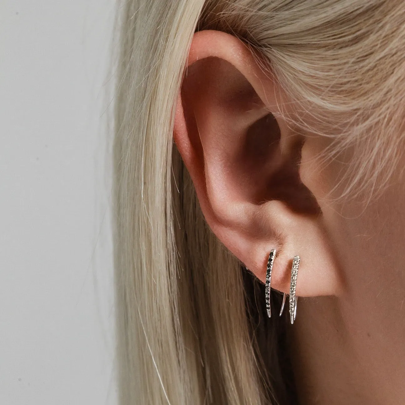 Classic Infinite Tusk Earring with White Pavé Diamonds