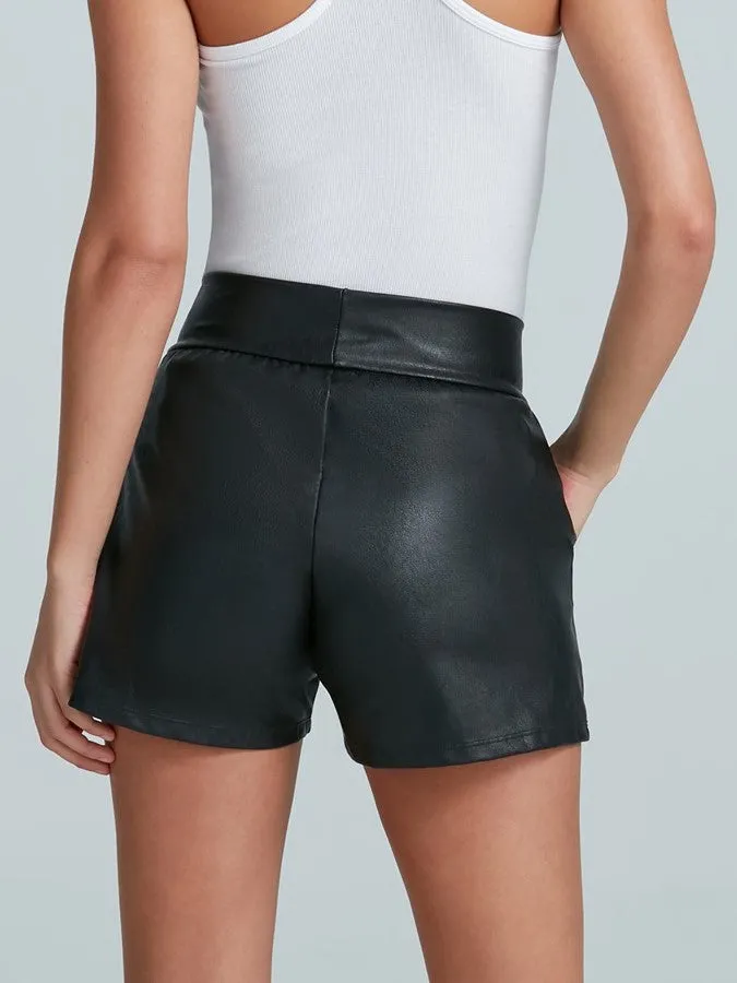 COMMANDO Faux Leather Relaxed Short