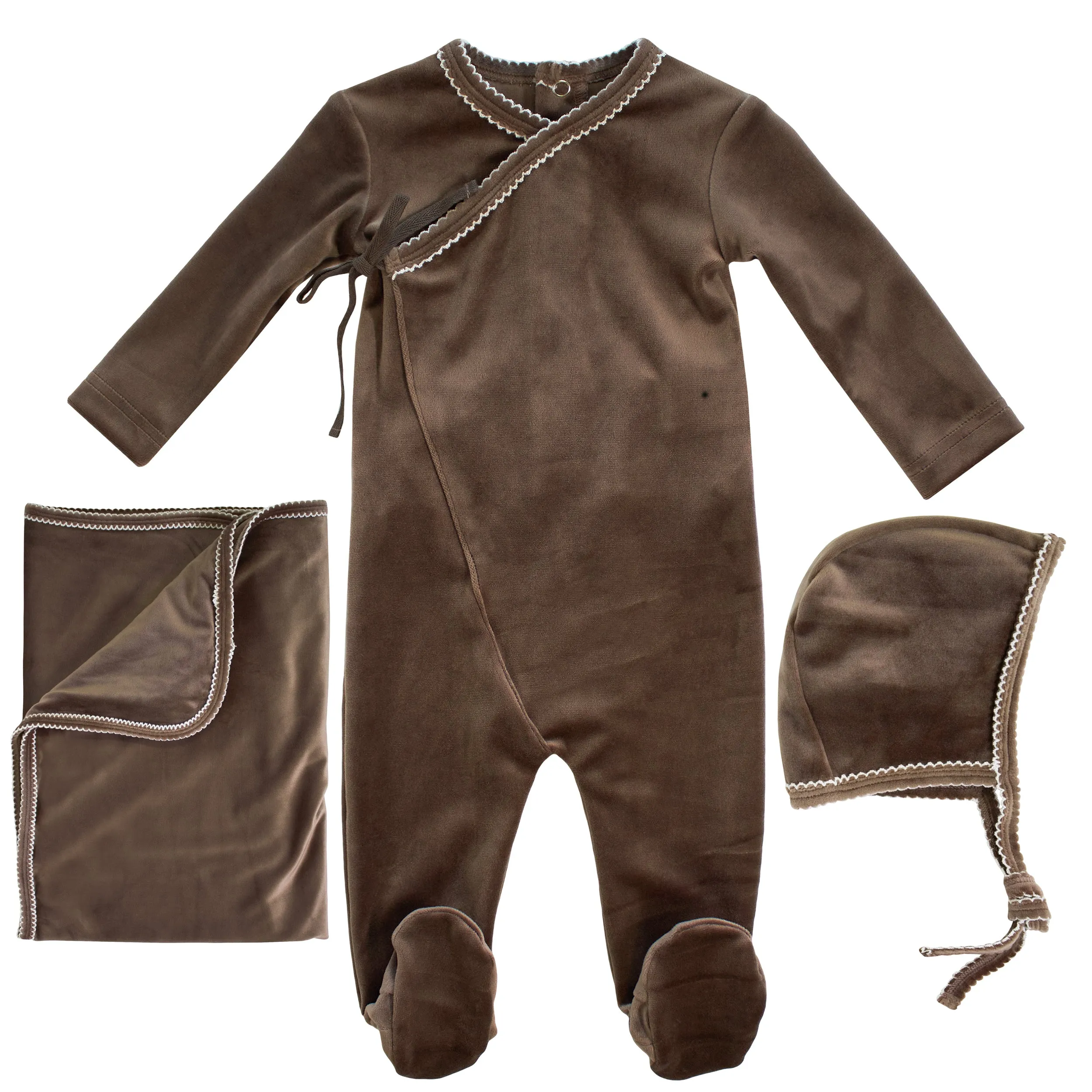 Kipp Baby Cocoa Velour Scallop Layette Set